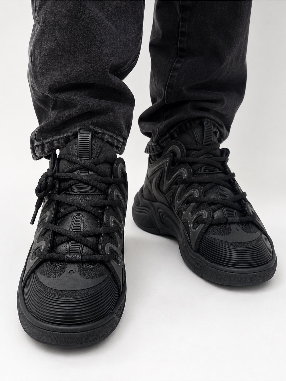 New Osiris D3 2001 Triple Black Chunky Skate Shoes Men’s US 10.5 EU 44 Y2K